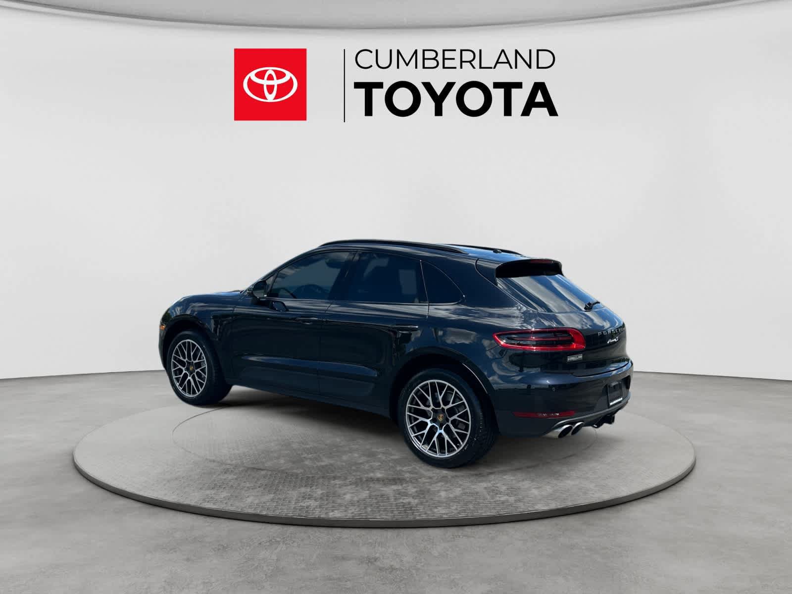 Used 2017 Porsche Macan S AWD/4WD image 3