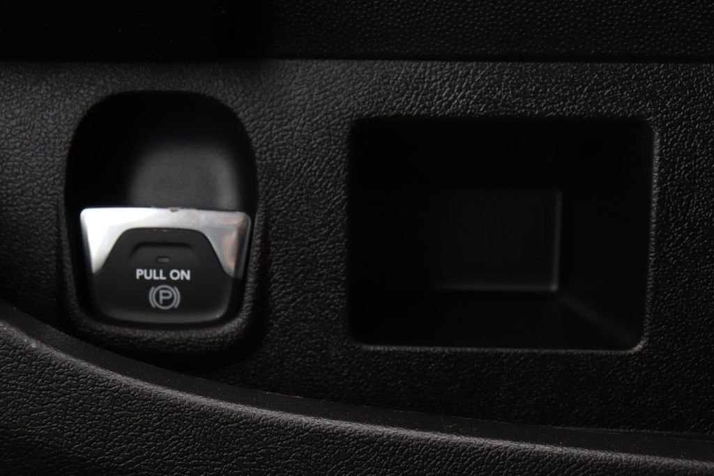 Used 2025 RAM ProMaster 1500 w/ Quick Order Package 22G SLT image 32