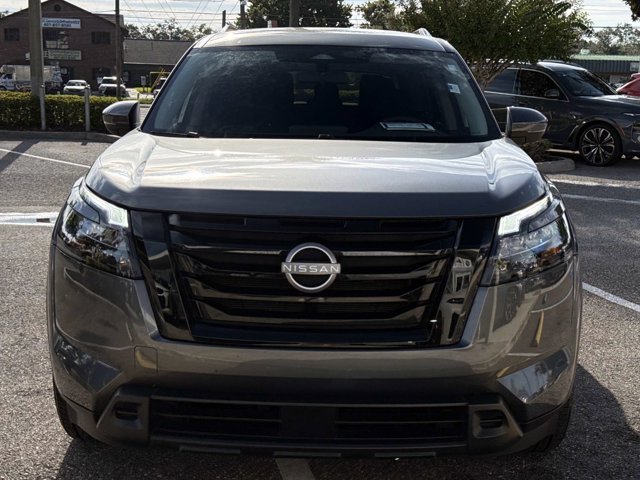 Used 2024 Nissan Pathfinder SV w/ Black Appearance Package FWD image 8