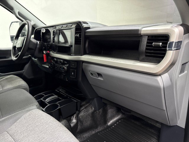 Used 2024 Ford F350 XL AWD/4WD image 25