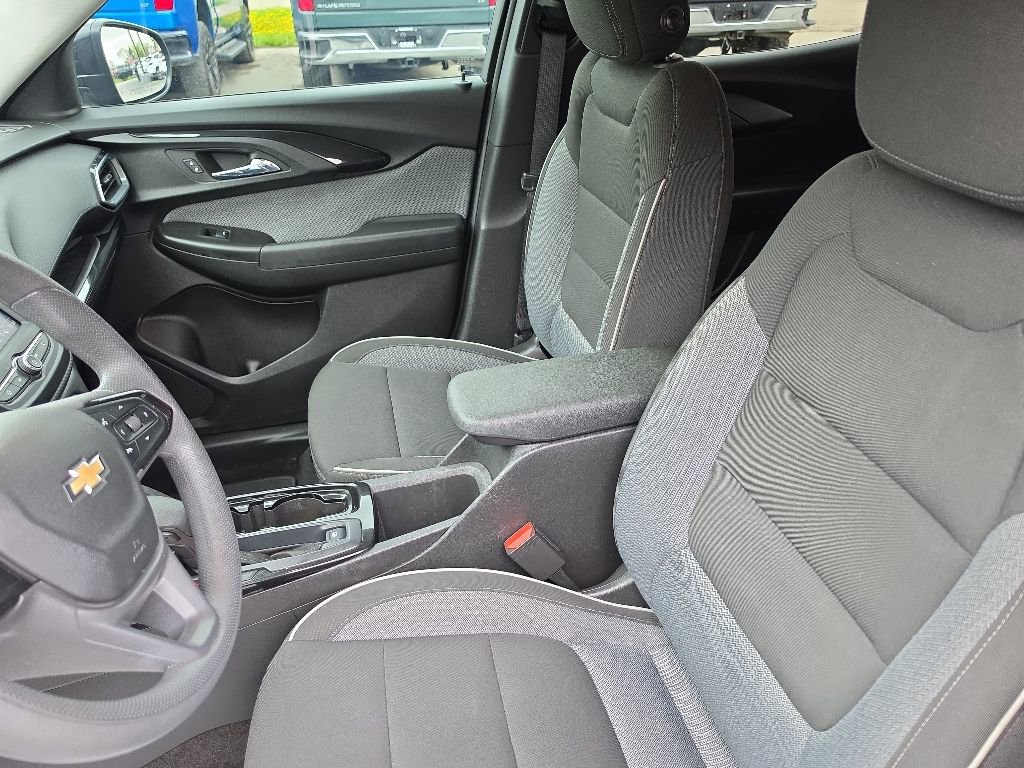 Certified 2023 Chevrolet TrailBlazer LT FWD image 23