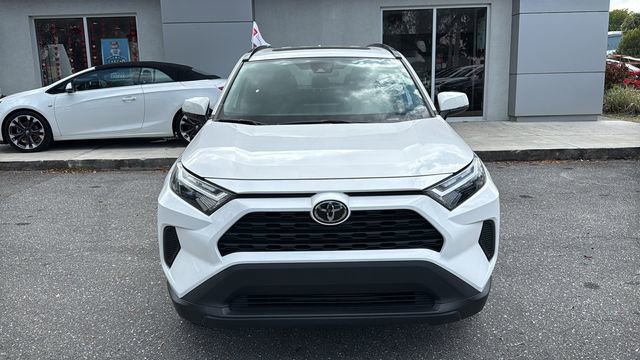 Used 2024 Toyota RAV4 XLE w/ Convenience Package image 2