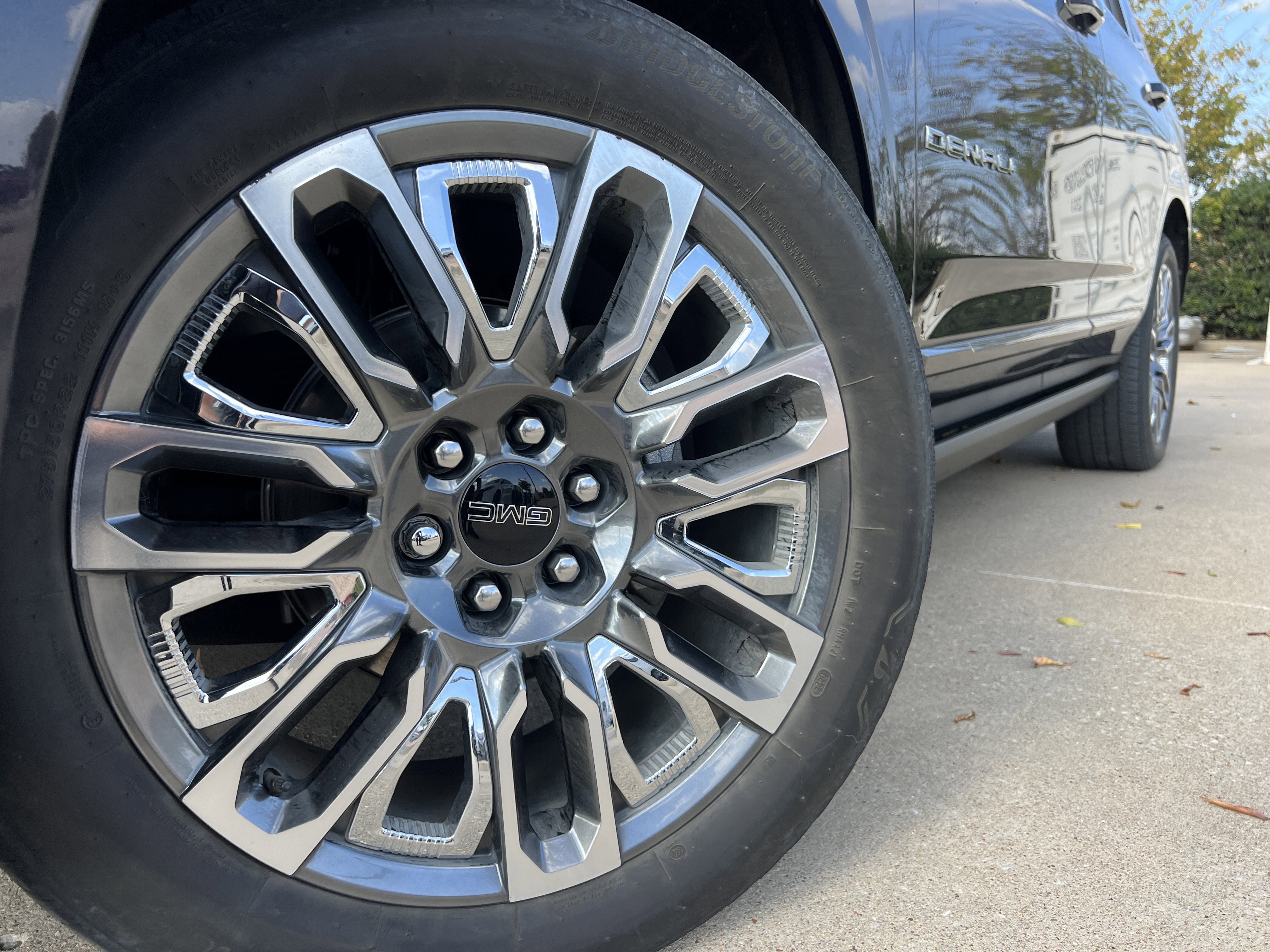 Used 2024 GMC Yukon Denali Ultimate image 14