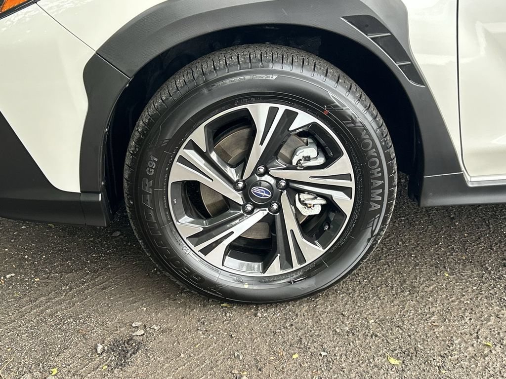 Certified 2025 Subaru Crosstrek 2.5i Premium AWD/4WD image 10
