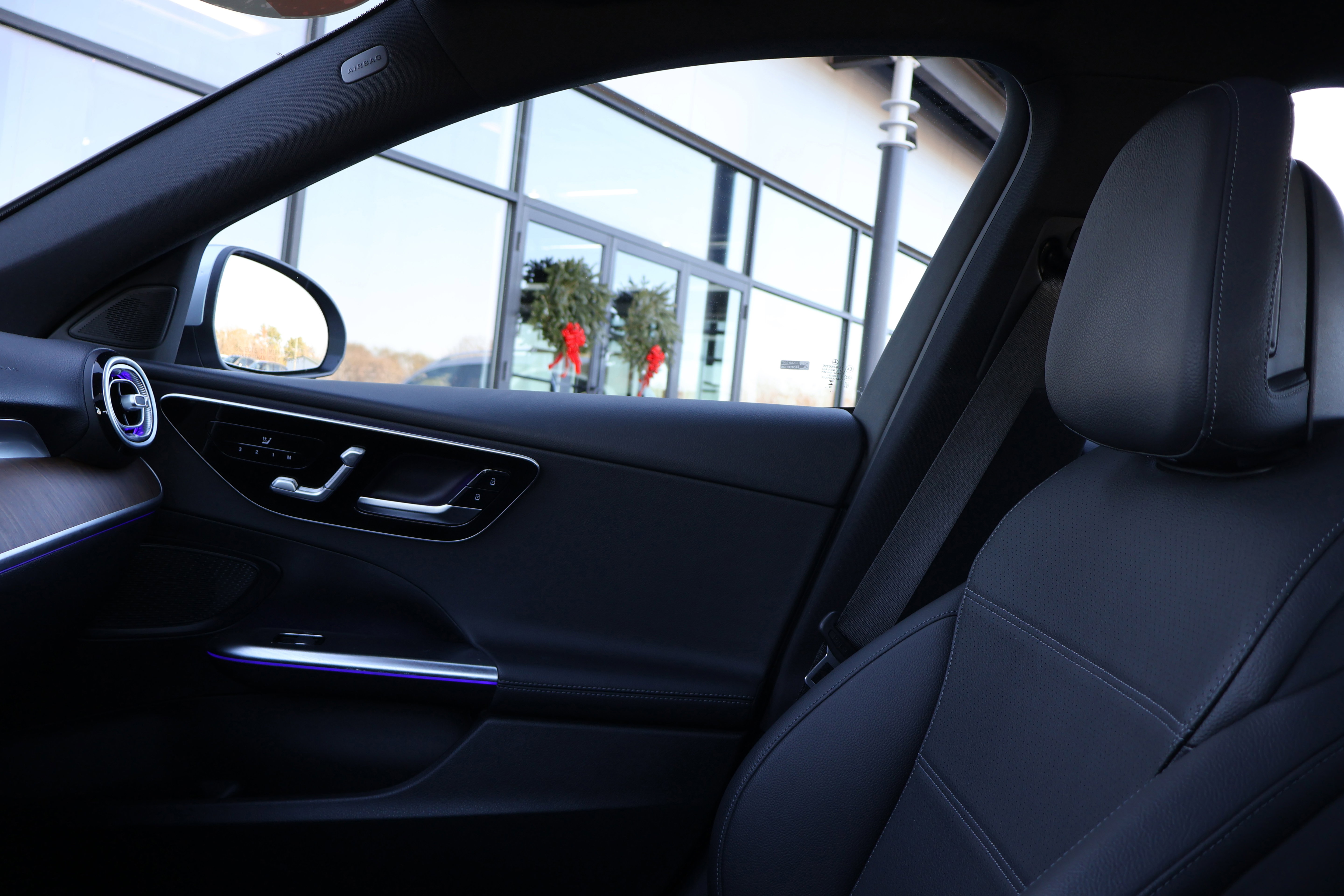 Certified 2023 Mercedes-Benz C 300 Sedan image 40