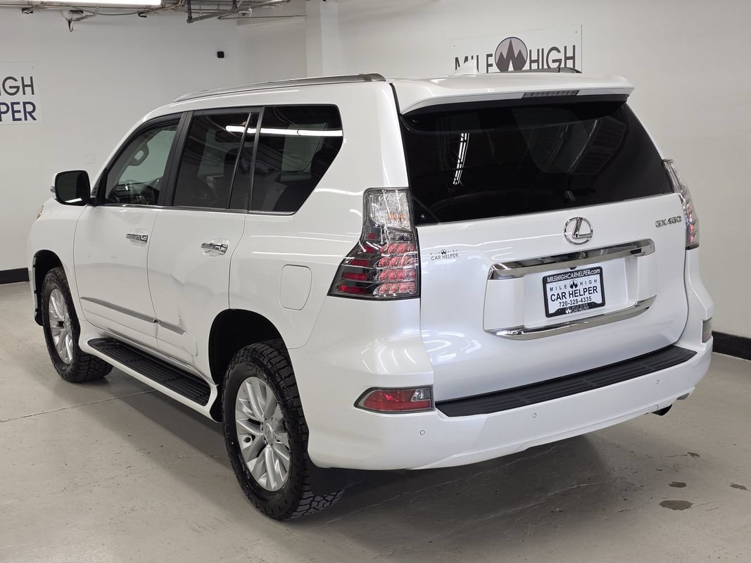 Used 2018 Lexus GX 460 Premium w/ Premium Package AWD/4WD image 10
