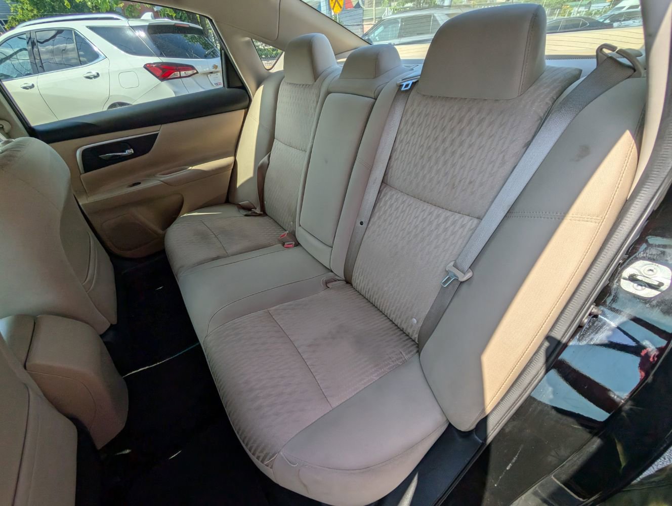 Used 2018 Nissan Altima 2.5 SV image 18