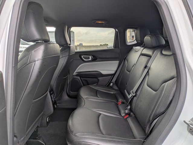 Certified 2025 Jeep Compass Limited AWD/4WD image 13