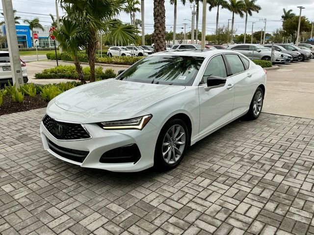 Used 2023 Acura TLX FWD image 3