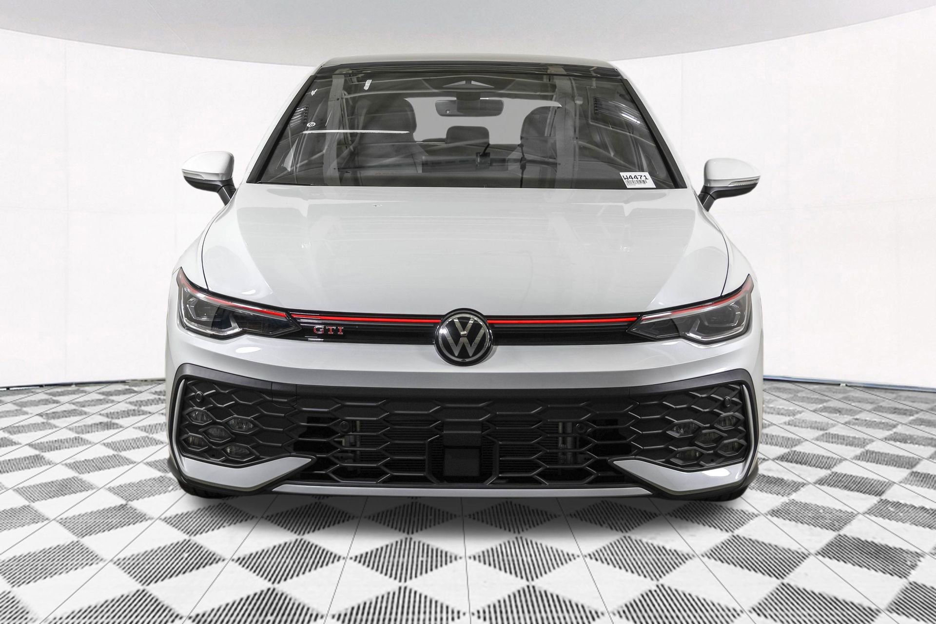 New 2026 Volkswagen GTI SE FWD image 8
