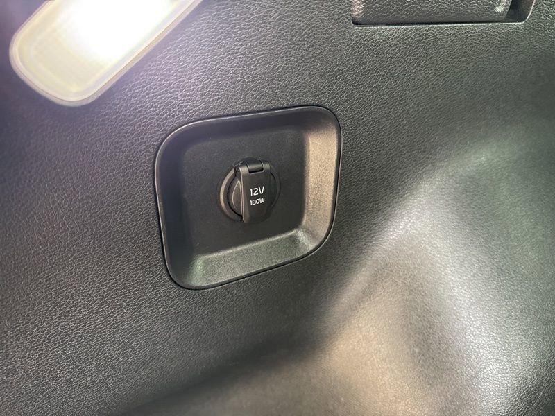 Used 2023 Kia Sportage X-Line w/ X-Line Premium Package image 11