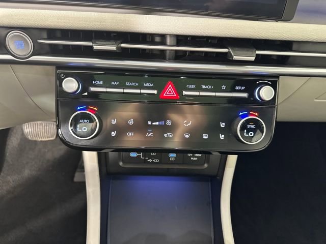 Certified 2025 Hyundai Tucson Limited image 23