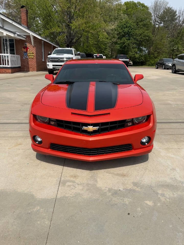 Used 2010 Chevrolet Camaro SS w/ RS Package image 11