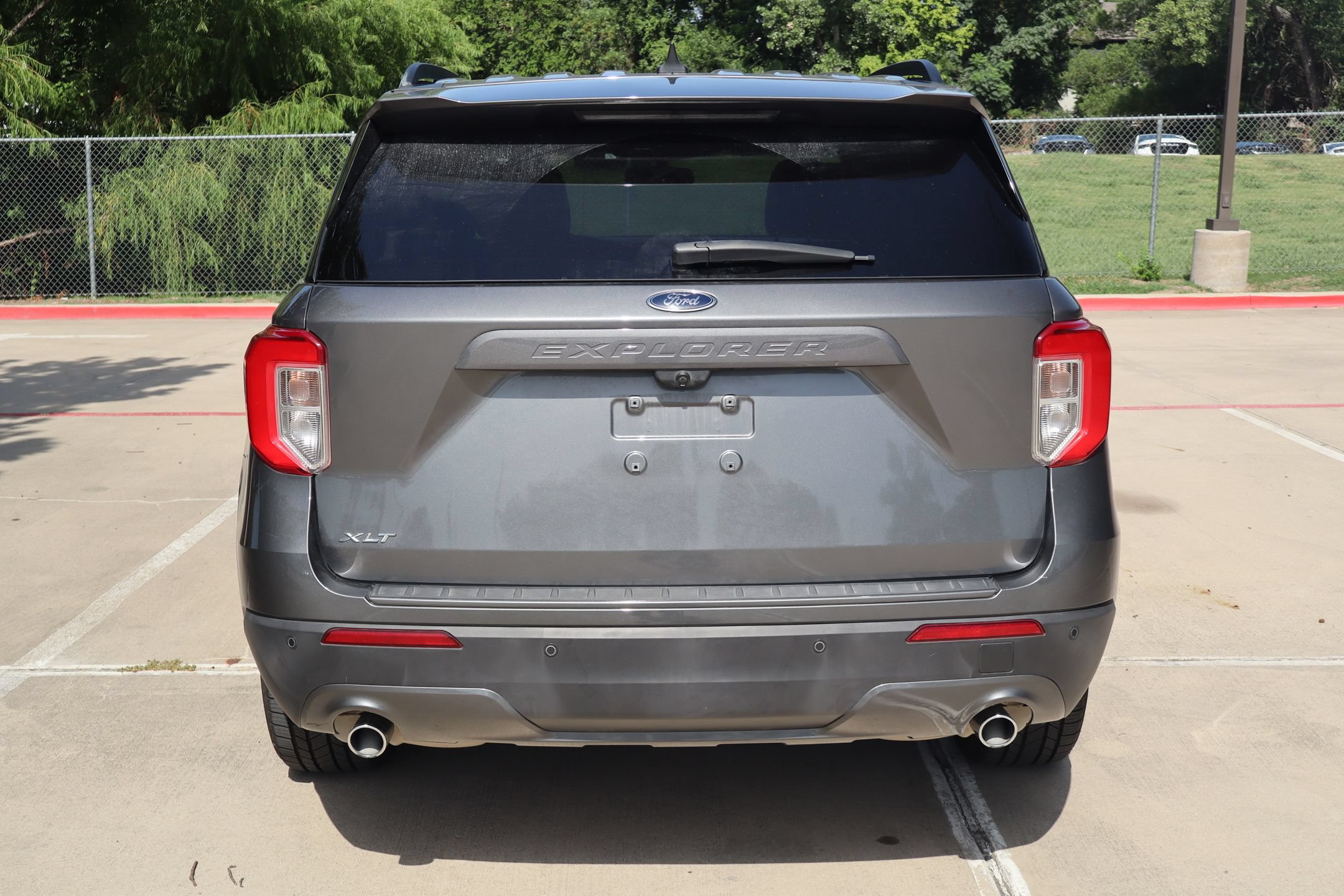 Certified 2021 Ford Explorer XLT w/ Equipment Group 202A RWD image 4