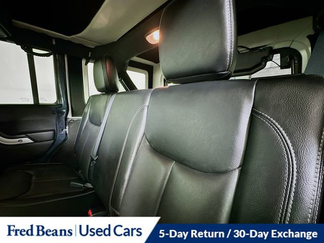 Used 2018 Jeep Wrangler Unlimited Sahara w/ Connectivity Group image 23