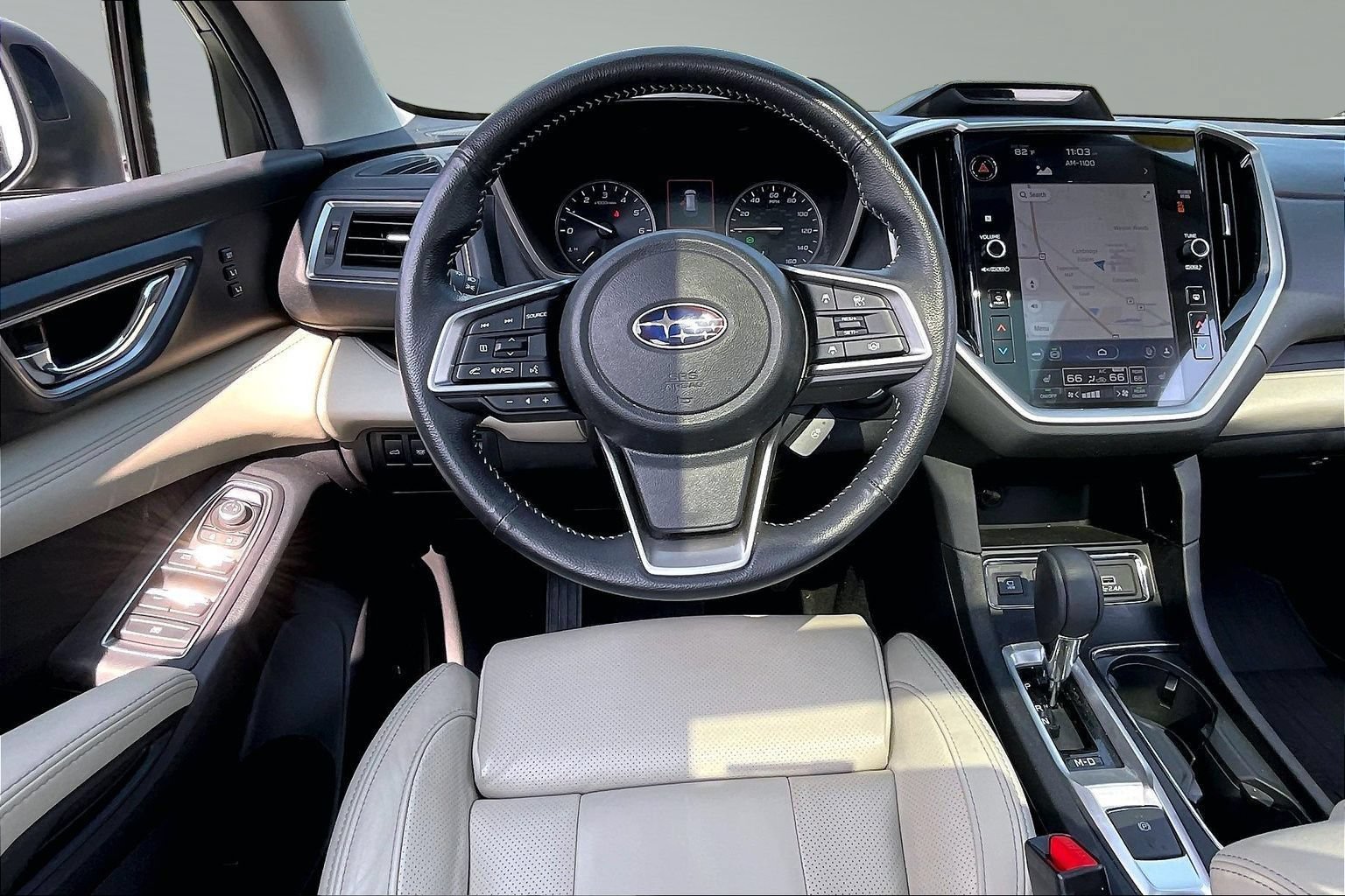 Used 2023 Subaru Ascent Limited w/ Technology Package AWD/4WD image 5