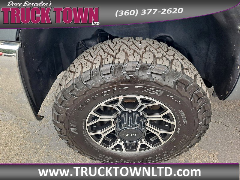 Used 2010 Chevrolet Silverado 2500 LTZ w/ Convenience Package image 12