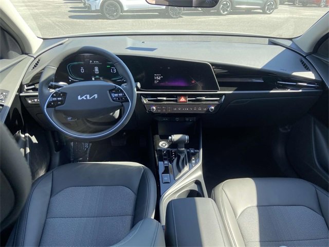 New 2025 Kia Niro EX image 10