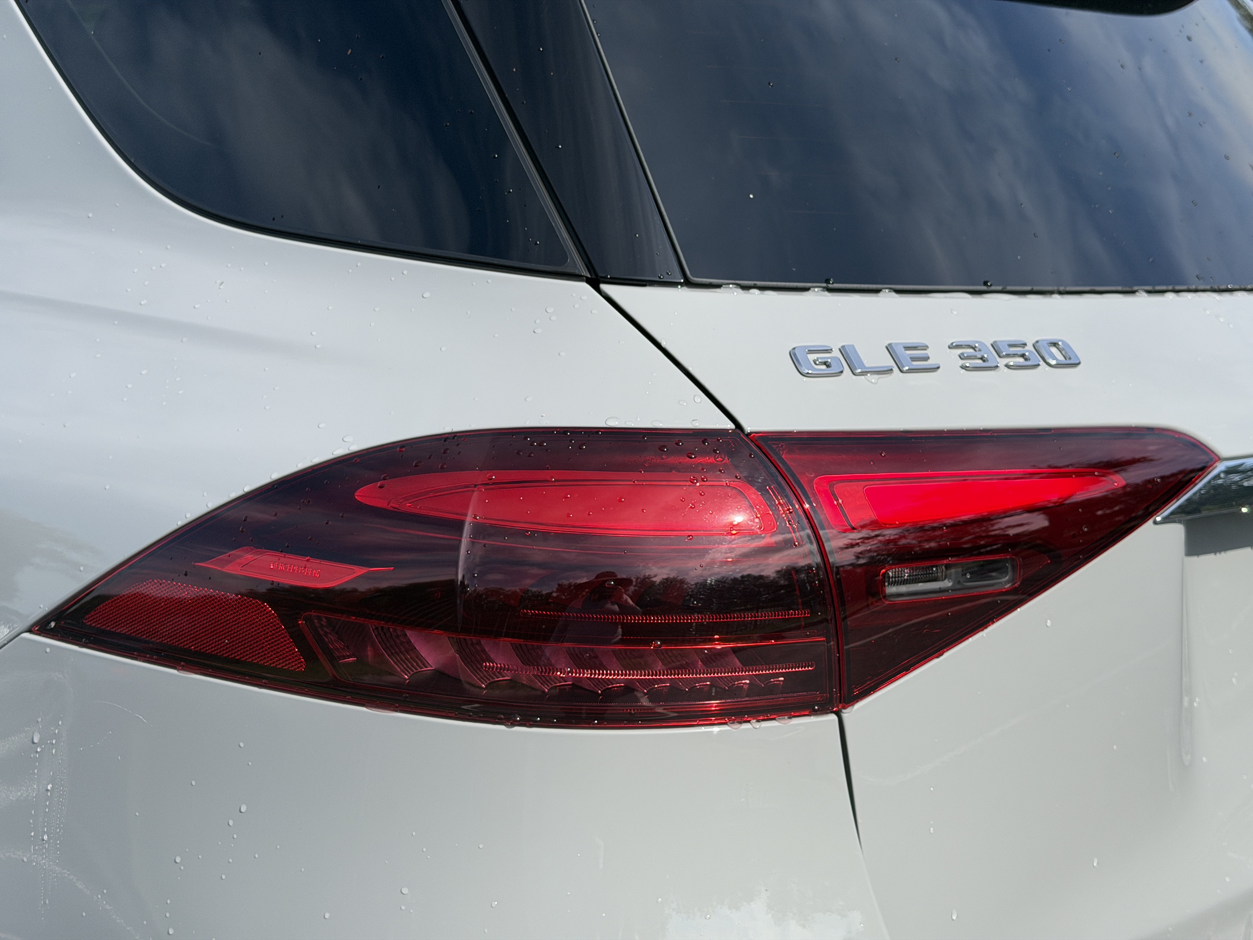 Used 2025 Mercedes-Benz GLE 350 4MATIC image 13