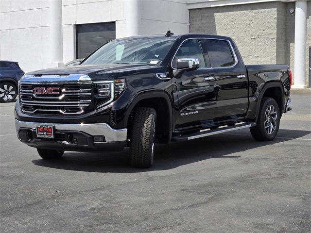 New 2026 GMC Sierra 1500 SLT w/ SLT Premium Package image 8