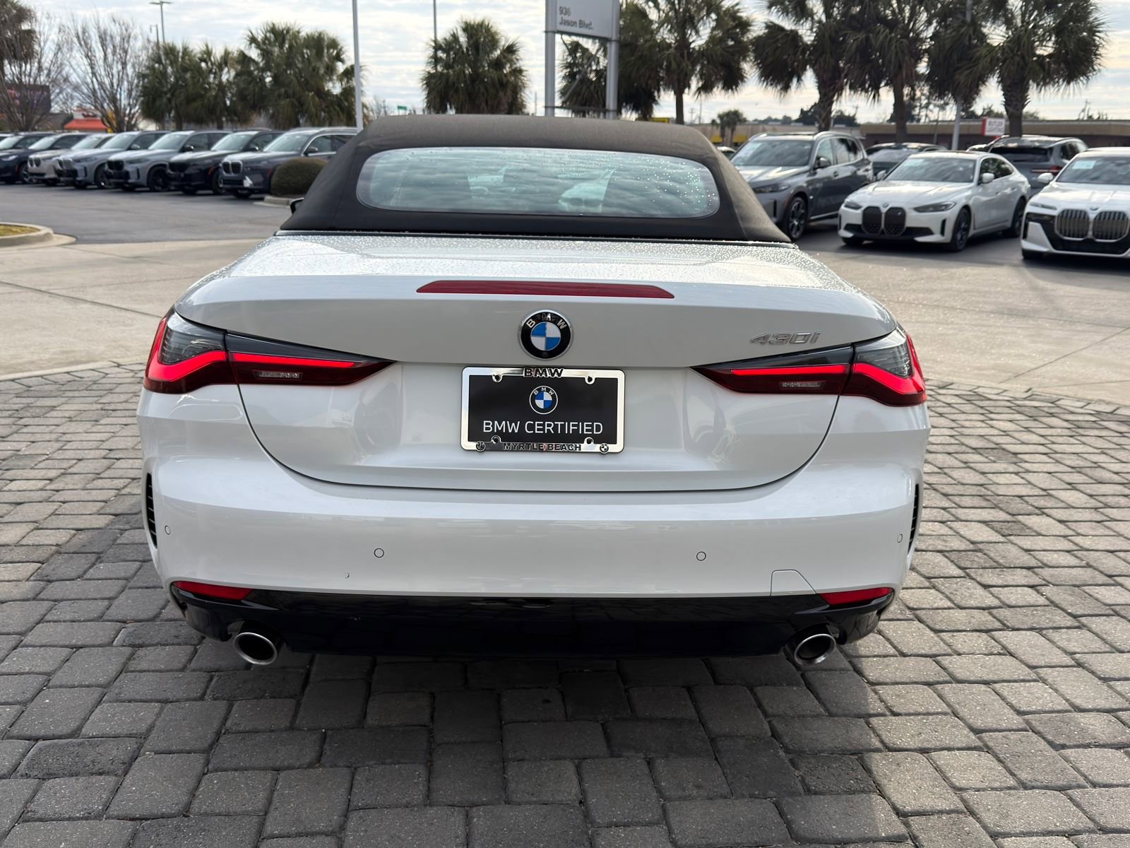 Certified 2023 BMW 430i Convertible w/ Premium Package image 8