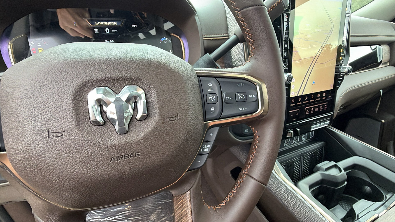 New 2026 RAM 2500 Limited AWD/4WD image 23