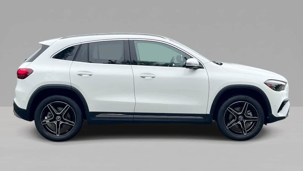 New 2026 Mercedes-Benz GLA 250 4MATIC image 9