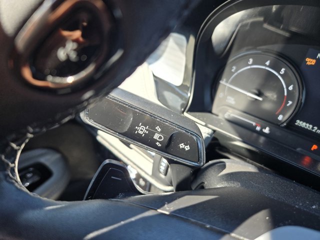 Used 2022 Lincoln Corsair AWD w/ Equipment Group 101A image 22