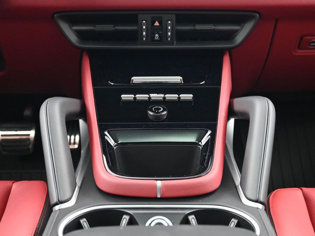 New 2026 Porsche Cayenne S image 10