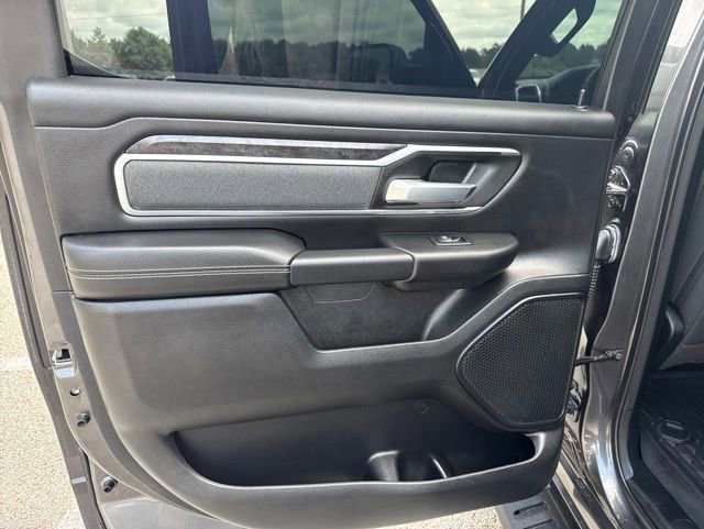 Used 2022 RAM 1500 Big Horn AWD/4WD image 30