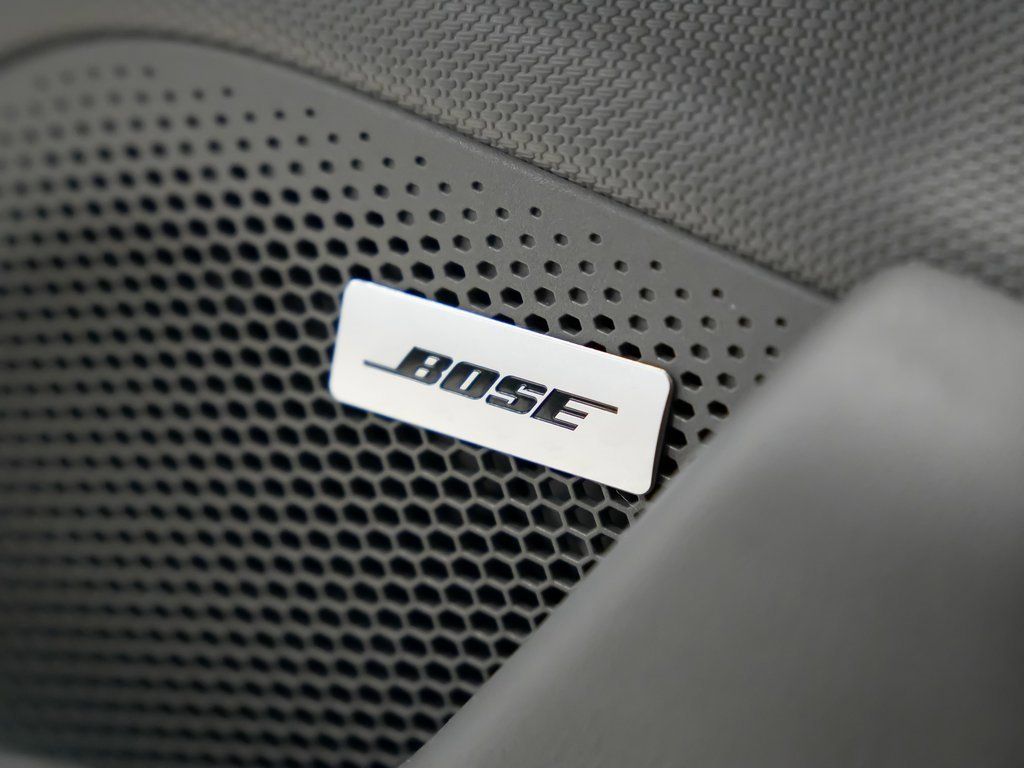 Certified 2022 Porsche Taycan 4S image 18