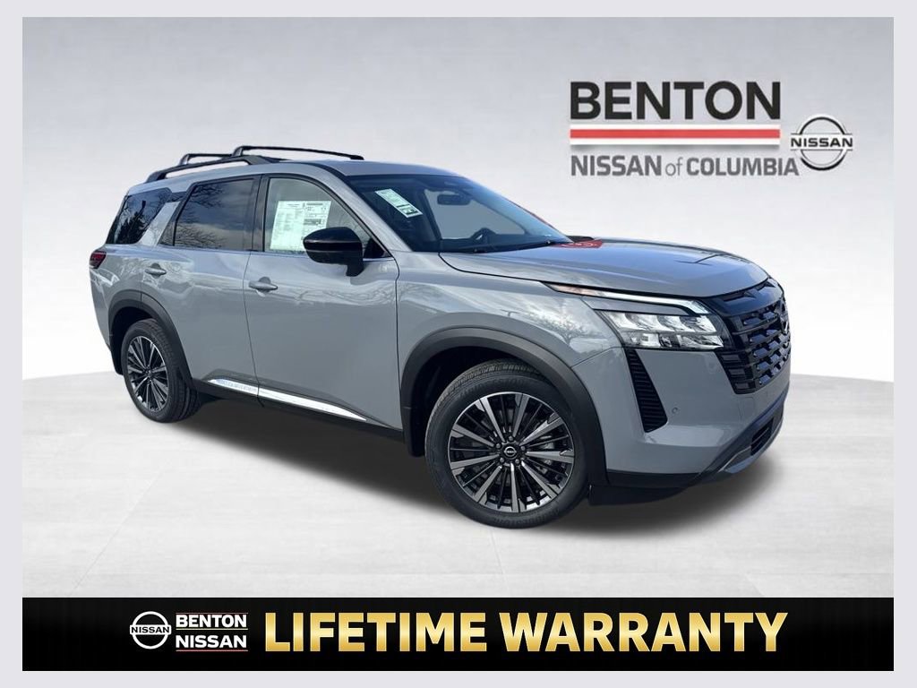 New 2026 Nissan Pathfinder Platinum image 1