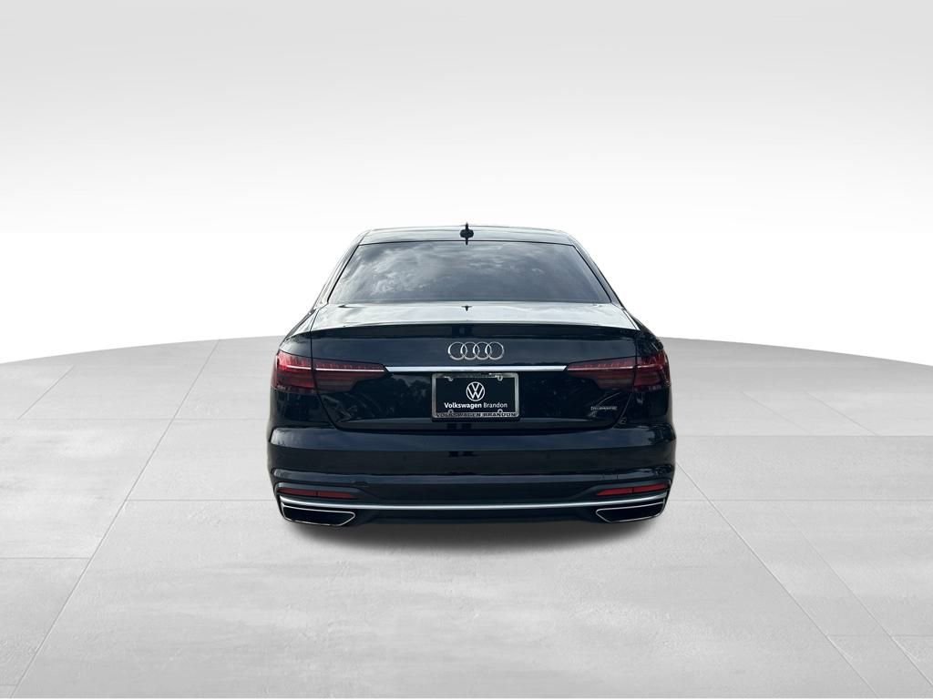 Used 2022 Audi A4 2.0T Premium w/ Convenience Package image 4