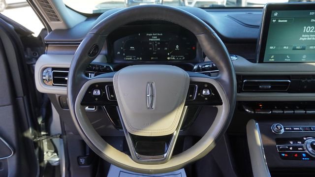 Used 2023 Lincoln Aviator Reserve w/ Equipment Group 201A image 28