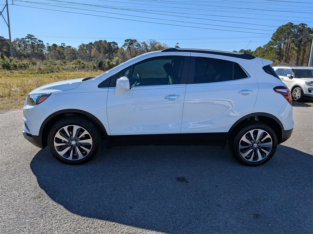 Used 2022 Buick Encore Preferred w/ Safety Package image 7