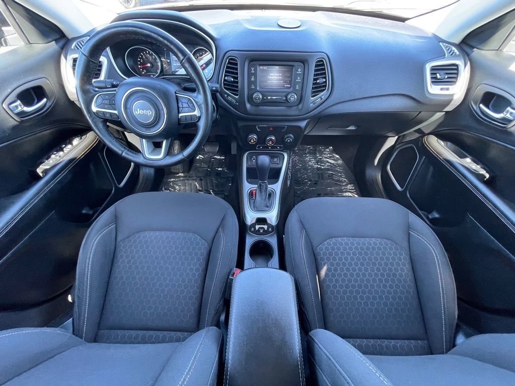 Used 2018 Jeep Compass Sport w/ Cold Weather Group image 10