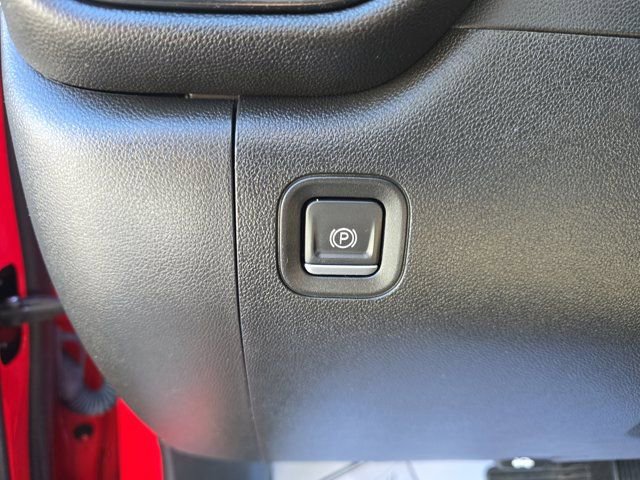 Used 2022 Chevrolet Silverado 1500 Custom image 26