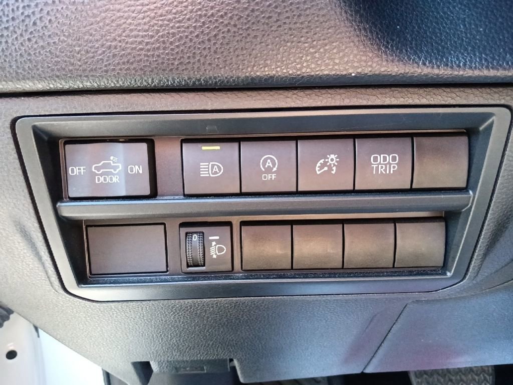 Used 2024 Toyota Tundra SR5 w/ SR5 Premium Package image 18