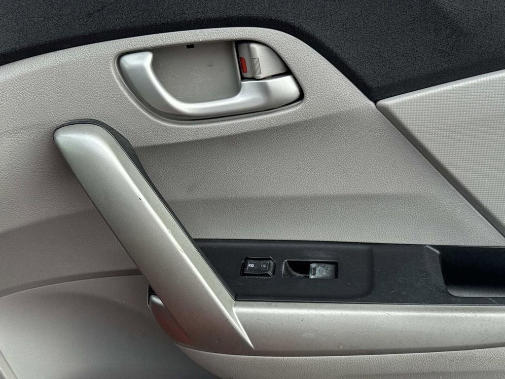 Used 2012 Honda Civic LX image 15
