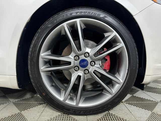 Used 2016 Ford Fusion Titanium FWD image 14