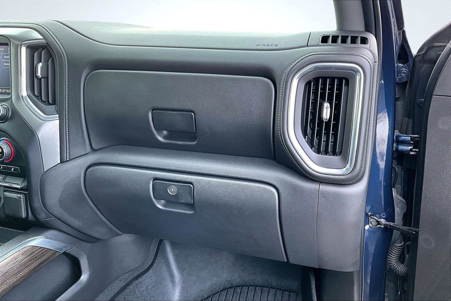 Used 2020 Chevrolet Silverado 1500 LT Trail Boss image 19