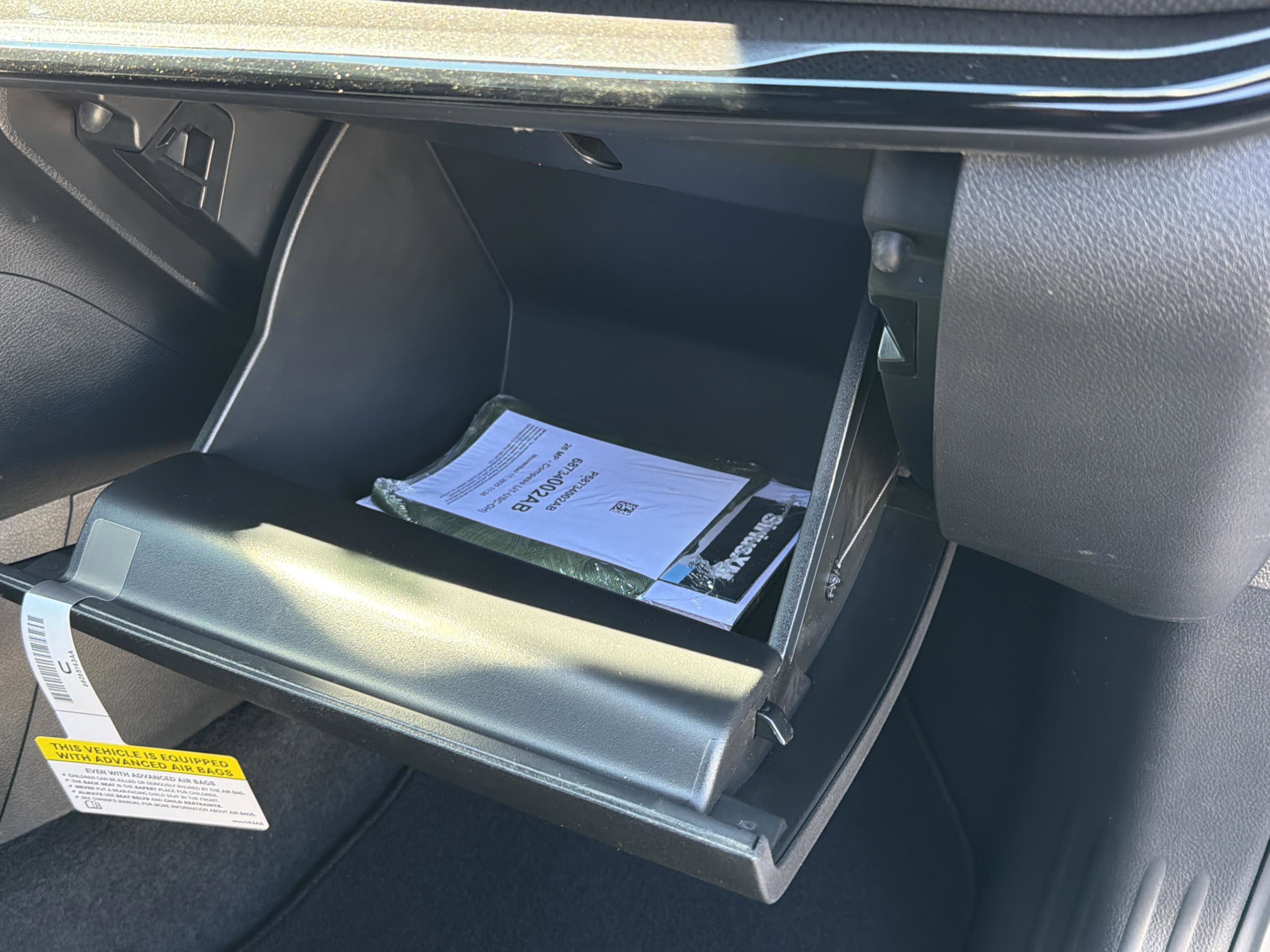 New 2026 Jeep Compass Latitude image 21