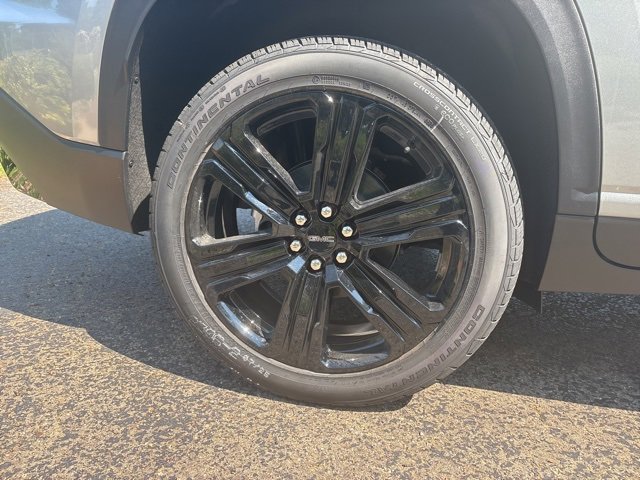 New 2026 GMC Acadia Elevation w/ Black Edition image 9