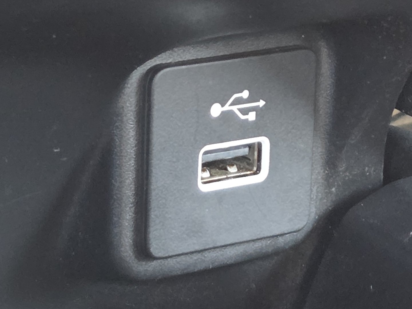 Used 2024 Honda HR-V EX-L image 9