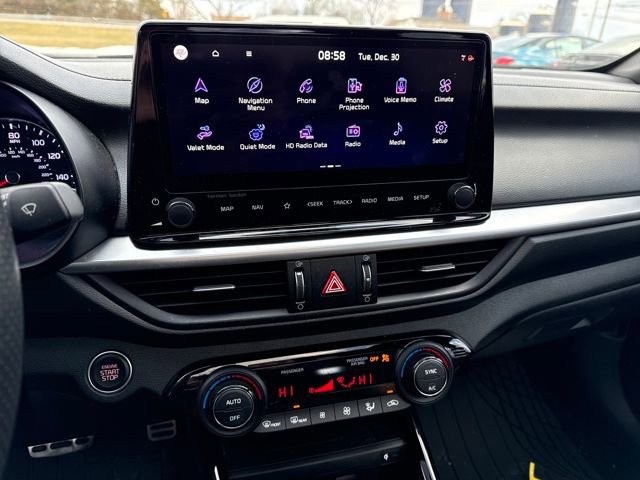 Used 2023 Kia Forte GT w/ GT2 Package image 19