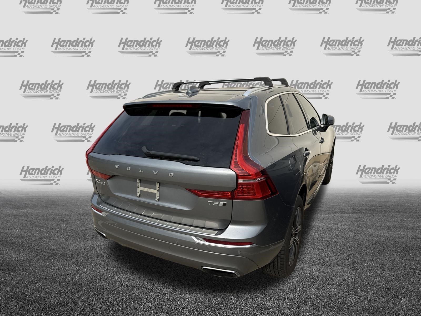 Used 2018 Volvo XC60 T5 Inscription w/ Convenience Package AWD/4WD image 11