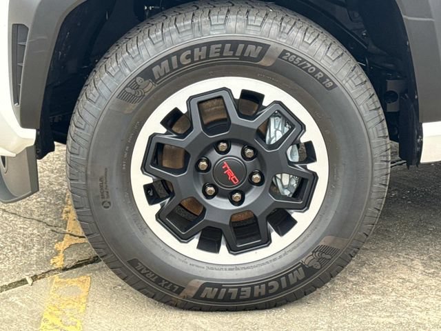 New 2026 Toyota 4Runner TRD Off-Road Premium AWD/4WD image 4