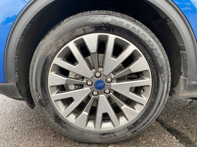 Used 2022 Ford Escape Titanium image 20