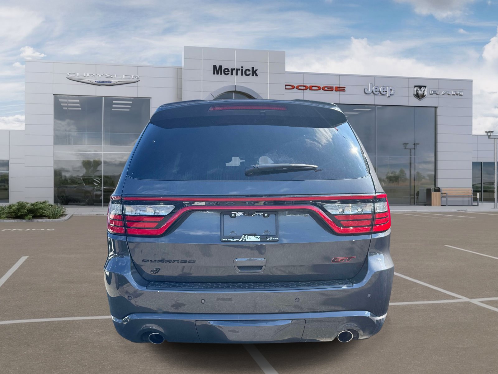 Used 2025 Dodge Durango GT AWD/4WD image 7