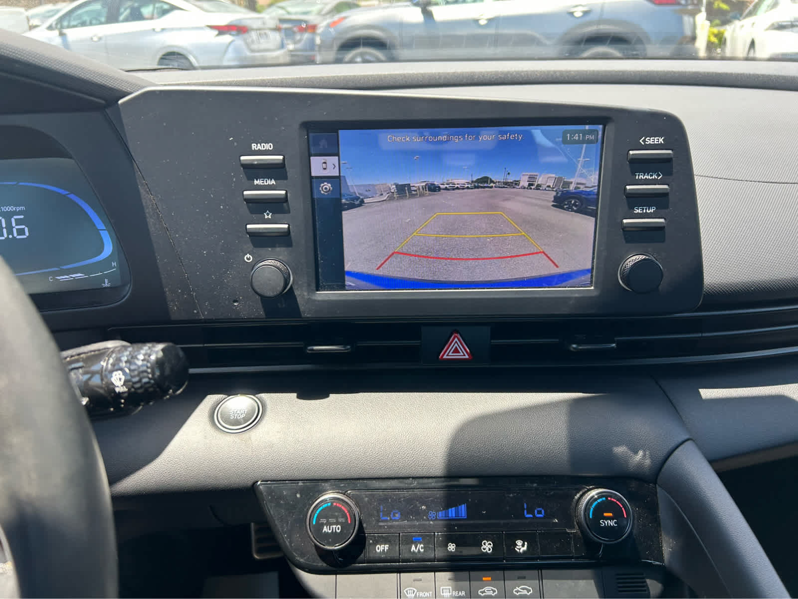 Used 2025 Hyundai Elantra Sport FWD image 8